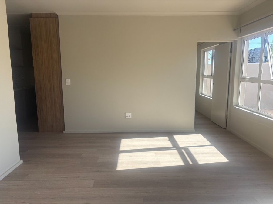 2 Bedroom Property for Sale in Table View Western Cape